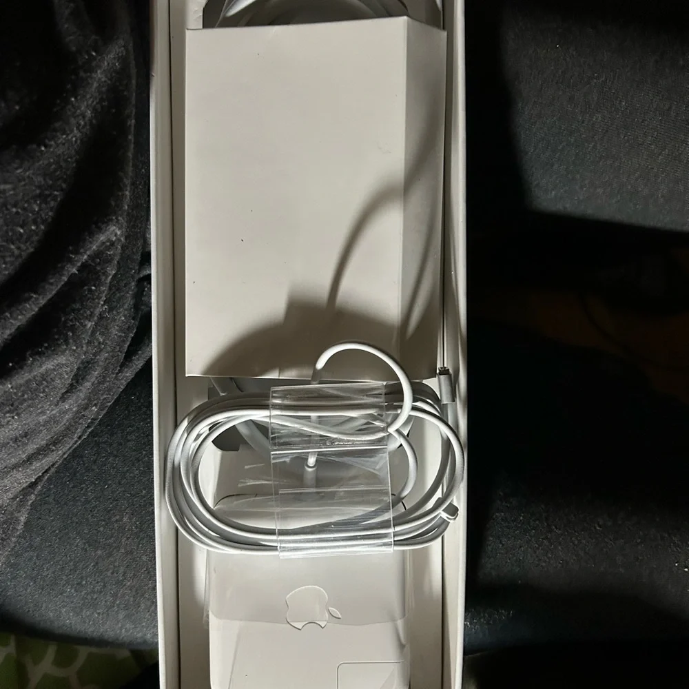 Nib Apple MagSafe 2 Power Adapter in White